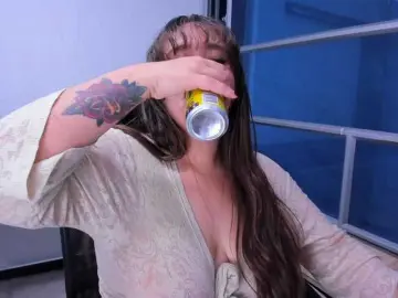 Bongacams Live Sex of LucyOwen18