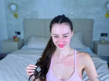 Bongacams Nude Webcam of SnowWhiteee