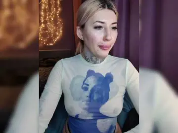 Bongacams Live Porn of a-squirter