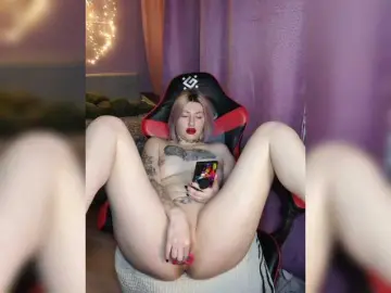 Bongacams Adult Video Chat of a-squirter