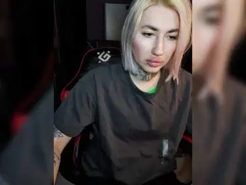 Bongacams Sex Chat of a-squirter