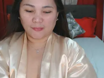 Bongacams Nude Webcam of AsianHotMama143