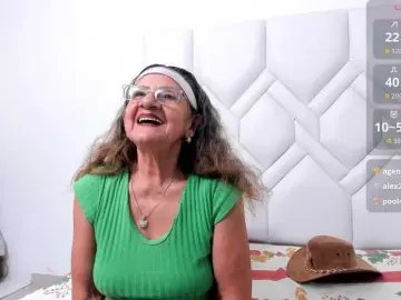 Bongacams Sex Chat of MatureBlonde