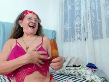 Bongacams Best Webcam of MatureBlonde