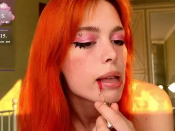 Bongacams Adult Webcam of HardCandyBaby