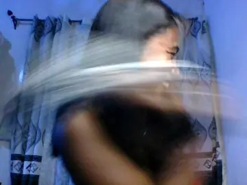 Bongacams Watch Live Sex Cams of Pauliemarie