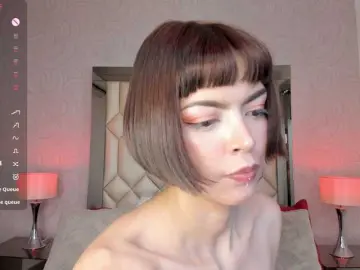 Bongacams Watch Live Sex Cams of DollyConnor