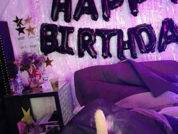 Bongacams Free Porn Cam of Midnightrose11