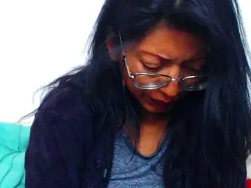 Bongacams Adult Webcams of HOTTTSKIN