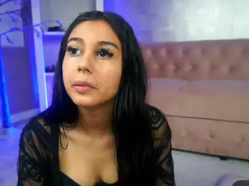 Bongacams Free Porn Cam of TinyCassy