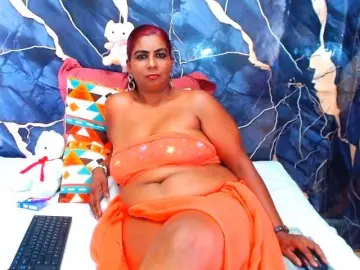 Bongacams Watch Live Sex Cams of indianerotica69