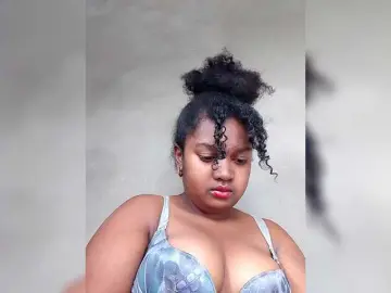 Bongacams Free Porn Cam of Ezrahsexy