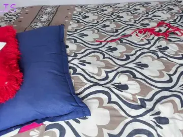 Bongacams Free Porn Cam of skinnysharonx1