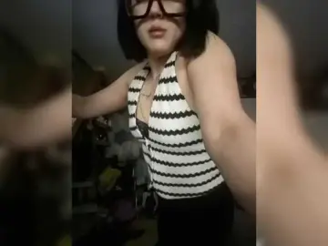Bongacams Free Live Porn of OlyaKolya