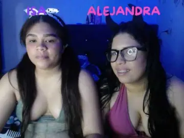 Bongacams Best live sex cam show of 2moonsfulloflove