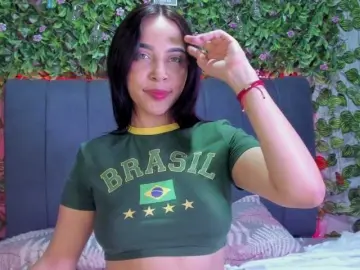 Bongacams Free Live Porn of evelin-33