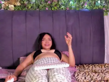 Bongacams Sex Cam of evelin-33