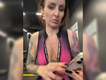 Bongacams Sex Cam of -AnnaMaria-