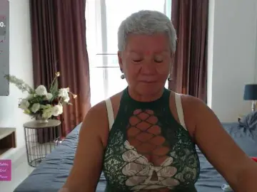 Bongacams Free Live Porn of roxana-brooks