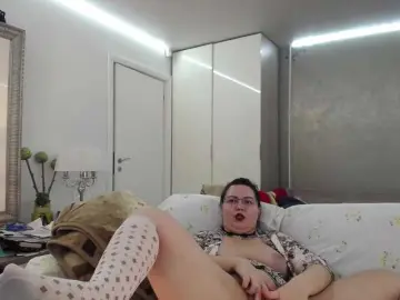 Bongacams Private Sex Chat of ILoveToFeelU