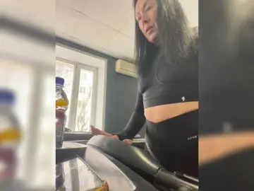 Bongacams Watch Live Sex Cams of KarolinaMilf