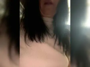 Bongacams Adult Video Chat of KarolinaMilf