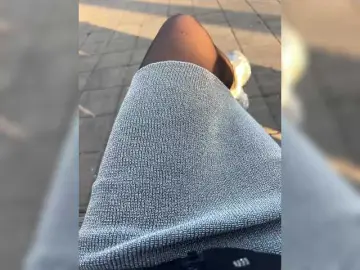 Bongacams Sex Cam of KarolinaMilf