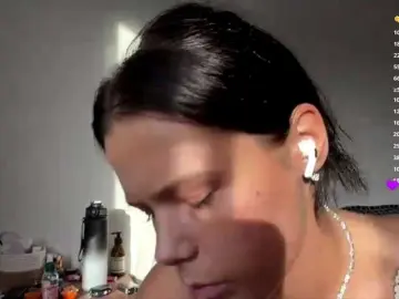 Bongacams Best live sex cam show of MerleRusson