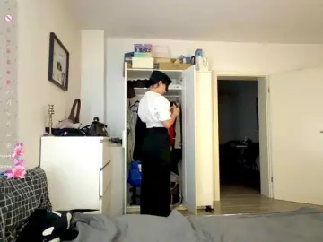 Bongacams Live Sex Cam of MerleRusson