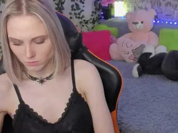 Bongacams Private Sex Chat of GinaGinaLove