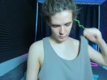 Bongacams Watch Live Sex Cams of KIKIKrash