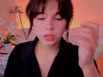 Bongacams Live Sex Cam of CoralineJones