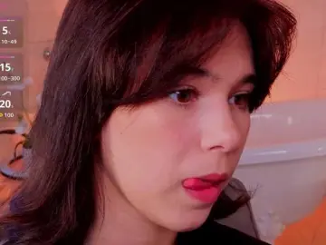 Bongacams Free Live Porn of CoralineJones
