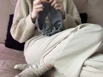 Bongacams Free Live Porn of BestyBoobs