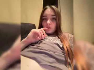 Bongacams Free Porn Cam of -APELSINKA-