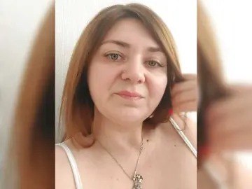 Bongacams Live Sex Cam of LillyJosepha