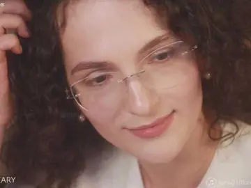 Bongacams Sex Cam of ARTA-live