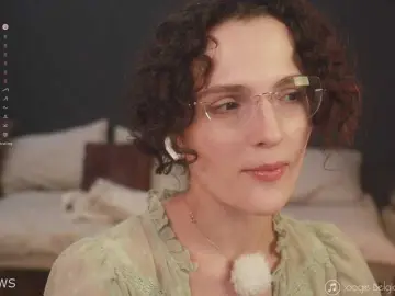 Bongacams Nude Webcam of ARTA-live