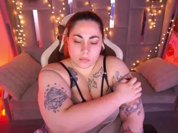 Bongacams Nude Webcam of AmazonkaStarrr