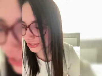 Bongacams Best live sex cam show of -LeiaProseccina-