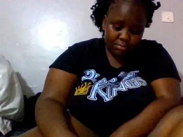 Bongacams Adult Video Chat of Bursty-Monique