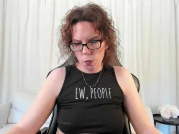 Bongacams Free Live Porn of SaraDesireXO