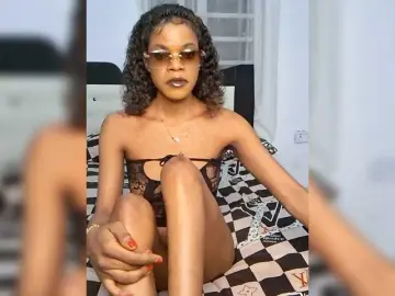 Bongacams Best live sex cam show of GlobeTrottieHottie1