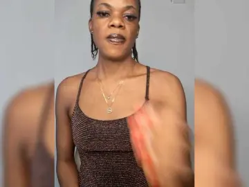 Bongacams Private Sex Chat of GlobeTrottieHottie1