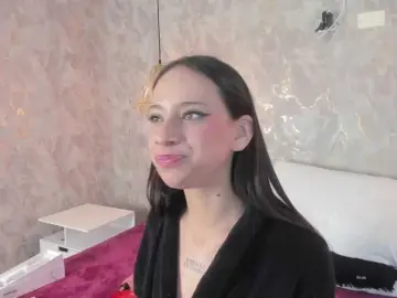 Bongacams Watch Live Sex Cams of zephyra-angels