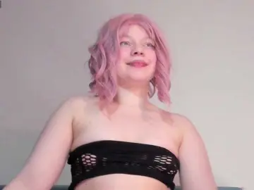 Bongacams Best live sex cam show of CutieSue