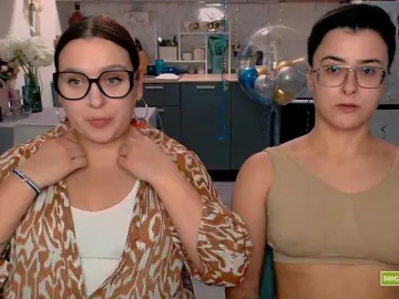 Bongacams Live Sex Cam of dreamteamgirls
