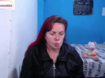 Bongacams Watch Live Sex Cams of Carolinhe