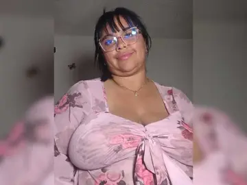Bongacams Best live sex cam show of CandyBrowm