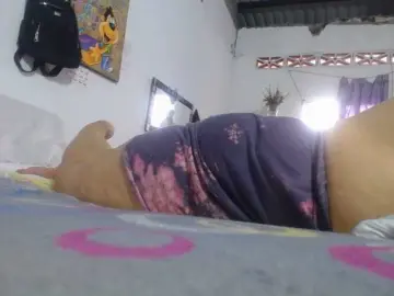 Bongacams Sex Cam of maturehornykinky